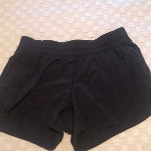 Lululemon Tracker V shorts